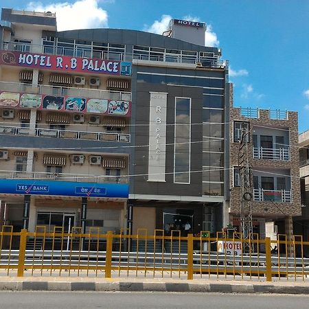 Hotel Rb Palace Dhaulpur Eksteriør bilde