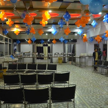 Hotel Rb Palace Dhaulpur Eksteriør bilde